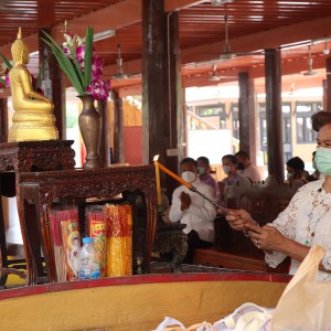  โครงการ "ธรรมบุญ" ทำบุญถวายสังฆทาน ข้าวสาร อาหารแห้ง เนื่องในวันวิสาขบูชา