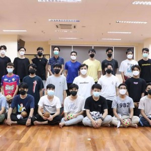  การซ้อมผลงานการแสดงสร้างสรรค์ ตะกร้อล้อท่า ของคณะศิลปศึกษา สถาบันบัณฑิตพัฒนศิลป์