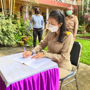 LINE_ALBUM_วันถวายพระพรชัยมงคลสมเด็จพระนางเจ้าณ_9.jpg
