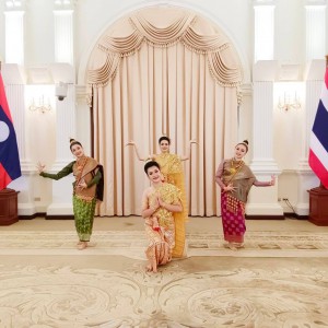  การแสดงชุดระบำมิตรไมตรีไทยลาว เนื่องในงานเลี้ยงต้อนรับ นายกรัฐมนตรีสาธารณรัฐประชาธิปไตยประชาชนลาวและภริยาเยือนประเทศไทยอย่างเป็นทางการ
