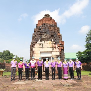  วิทยาลัยนาฏศิลปร้อยเอ็ด เข้าร่วมกิจกรรมวัฒนธรรมอาสา ทำความดีทั้งแผ่นดิน  เฉลิมพระเกียรติสมเด็จพระนางเจ้าสุทิดา พัชรสุธาพิมลลักษณ พระบรมราชินี เนื่องในโอกาสวันเฉลิมพระชนมพรรษา