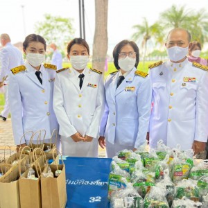  วิทยาลัยช่างศิลปสุพรรณบุรี  เข้าร่วมกิจกรรมทำบุญตักบาตรพระราชกุศล เฉลิมพระเกียรติสมเด็จพระนางเจ้าสุทิดา พัชรสุธาพิมลลักษณ พระบรมราชินี เนื่องในโอกาสวันเฉลิมพระชนมพรรษา