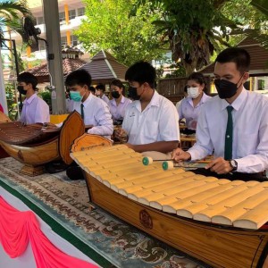  วิทยาลัยนาฏศิลปพัทลุง จัดการบรรเลงวงปี่พาทย์เนื่องในงานพิธีไหว้ครู