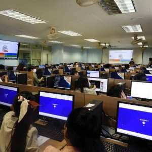  คณะศิลปศึกษา จัดอบรมการพัฒนาทักษะการผลิตสื่อการเรียนรู้แก่คณาจารย์และบุคลากรทางการศึกษา