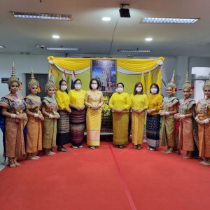  วิทยาลัยนาฏศิลปลพบุรี แสดงงานเฉลิมพระเกียรติพระบาทสมเด็จพระปรเมนทรรามาธิบดีศรีสินทรมหาวชิราลงกรณ พระวชิรเกล้าเจ้าอยู่หัว รัชกาลที่10