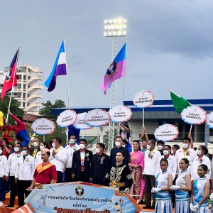  วิทยาลัยนาฏศิลปสุพรรณบุรี จัดผู้ถือป้ายและการแสดงพิธีปิดการแข่งขันกีฬาโรงเรียนกีฬาแห่งประเทศไทย ครั้งที่ 23  “สุพรรณบุรีเกมส์”
