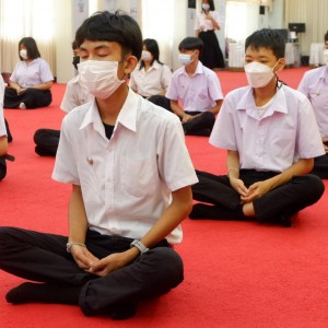 LINE_ALBUM_คุณธรรม_๒๒๐๗๒๕_5.jpg