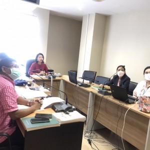 การประชุมพิจารณาร่างข้อบังคับฯว่าด้วยเครื่องหมาย และตราสถาบันฯ และร่างข้อบังคับฯว่าด้วยเครื่องแบบ เครื่องหมาย และเครื่องแต่งกายของนักศึกษา