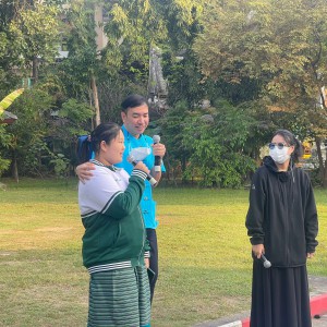  วิทยาลัยนาฎศิลปเชียงใหม่  จัดกิจกรรม Friday English และมีการแสดง Role Play การใช้ภาษาอังกฤษในสถานการณ์ต่างๆ ทุกวันศุกร์