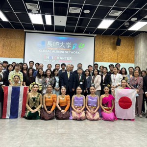  คณะศิลปนาฏดุริยางค์ นำการแสดงนาฏศิลป์สร้างสรรค์ ชุด ผืนไท เข้าร่วมแสดงในงาน Alumni Network Thai Chapter
