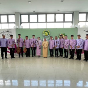  วิทยาลัยนาฏศิลปเชียงใหม่ จัดการบรรเลงและขับร้องวงเครื่องสายล้านนา ประกอบบทพระราชนิพนธ์