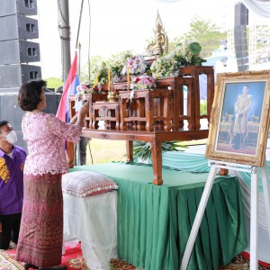  พิธีเปิดการแสดงและบรรเลง ณ เวทีสืบศิลป์สู่สากล