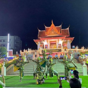  วิทยาลัยนาฏศิลปพัทลุง จัดการแสดงเผยแพร่ศิลปวัฒนธรรมด้านนาฏดุริยางคศิลป์ เนื่องในงานโครงการสวดมนต์ข้ามปีเสริมสิริมงคลทั่วไทย ส่งท้ายปีเก่าต้อนรับศักราชใหม่ 2566