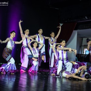  วิทยาลัยนาฏศิลปกาฬสินธุ์ จัดการแสดงผลสัมฤทธิ์ทางการศึกษา การสร้างสรรค์ผลงานด้านนาฏศิลป์ร่วมสมัย