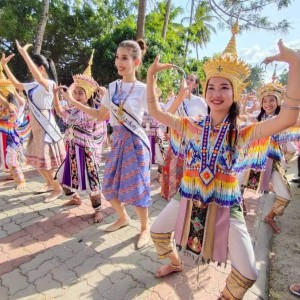  วิทยาลัยนาฏศิลปพัทลุง เผยแพร่ศิลปวัฒนธรรมในงานต้อนรับผู้ประกวดนางสาวไทยปี 2566
