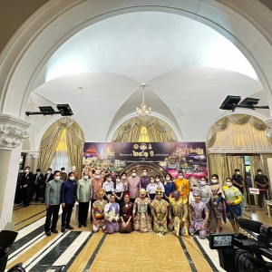  สถาบันบัณฑิตพัฒนศิลป์ ร่วมงานแถลงข่าวและประชาสัมพันธ์การจัดงานใต้ร่มพระบารมี 241 ปี กรุงรัตนโกสินทร์