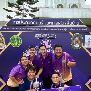 4F007E18-40DC-4C15-BE60-883D34999AE1.jpg