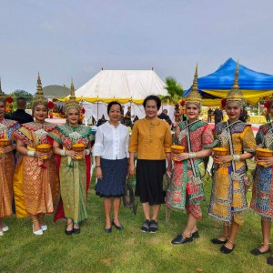  วิทยาลัยนาฏศิลปลพบุรี จัดการบรรเลงและการแสดงเนื่องใน"พิธีวางศิลาฤกษ์แท่นประดิษฐานพระบรมราชานุสาวรีย์สมเด็จพระนารายณ์มหาราช"