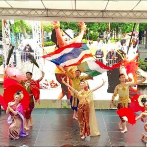  วิทยาลัยนาฏศิลปกาฬสินธุ์ จัดการแสดงเผยแพร่ศิลปวัฒนธรรม ในงาน Thai Festival