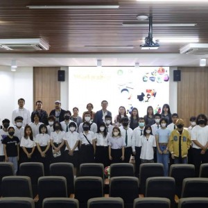  คณะศิลปวิจิตร จัดโครงการสัมมนาเชิงปฏิบัติการWork shop การหลอมแก้ว