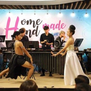  วิทยาลัยนาฏศิลป จัดการแสดงร่วมกิจกรรมในงาน Home Made Hand Made