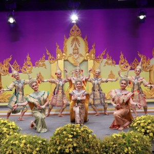  วิทยาลัยนาฏศิลปเชียงใหม่  เผยแพร่ศิลปวัฒนธรรมเนื่องในการบันทึกเทปถวายพระพร เนื่องในโอกาสมหามงคล วันเฉลิมพระชนมพรรษา  พระบาทสมเด็จพระวชิรเกล้าเจ้าอยู่หัว รัชกาลที่ 10