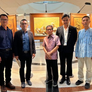 15D69E6B-CF95-47AB-9256-45CD5FF3DA74.jpg