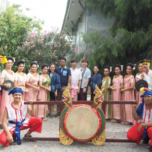  วิทยาลัยนาฏศิลปลพบุรี จัดการแสดงเผยแพร่ศิลปวัฒนธรรม ในพิธีเชิญพระรูปพระนางจามเทวี