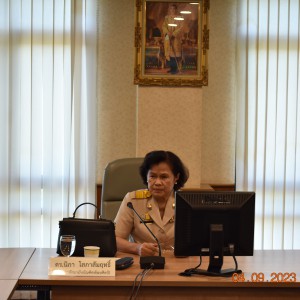  โครงการตรวจสอบร่างหลักสูตรศึกษาศาสตรบัณฑิตตามมาตรฐานหลักสูตรการศึกษา