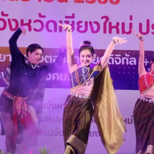 49C91FFB-80BF-48D7-82DF-115FF4CDC56F.jpg