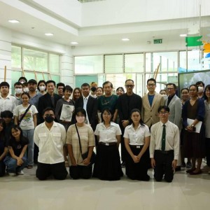  คณะศิลปวิจิตร  เปิดนิทรรศการ "ดินสอของพ่อ" สานต่อความพอเพียง