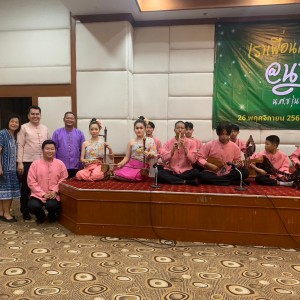E04DD0AB-8312-476C-8CB0-59A2AAFEB1B1.jpg