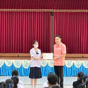 0DE94070-C8E9-418B-BCF9-C9482C39BA24.jpg