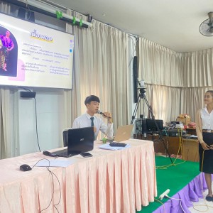 LINE_ALBUM_อบรมเตรียมความพร้อมนศ.ปี 3_231109_12.jpg