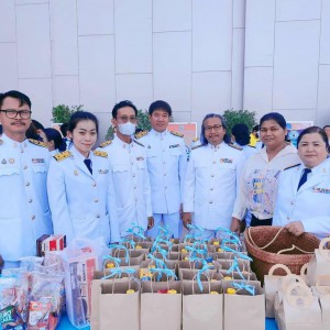  วิทยาลัยช่างศิลปสุพรรณบุรี ร่วมกิจกรรมเนื่องในวันคล้ายวันพระบรมราชสมภพ พระบาทสมเด็จพระมหาภูมิพลอดุลยเดชมหาราช บรมนาถบพิตร