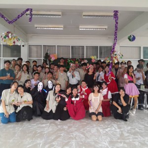  วิทยาลัยช่างศิลปนครศรีธรรมราช จัดกิจกรรมคริสมาสต์เรียนรู้ศิลปวัฒนธรรมตะวันตก บูรณาการกับการจัดการเรียนรู้ภาษาอังกฤษ