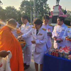 LINE_ALBUM_ทำพิธีองค์ภา 071266_๒๓๑๒๐๗_3.jpg