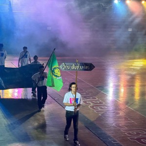 1CC5683B-F885-4B90-8677-F0EAEEF3ADCC.jpg