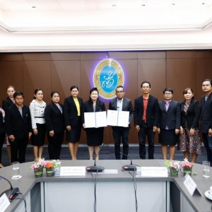  วิทยาลัยช่างศิลปสุพรรณบุรี ได้ร่วมทำบันทึกข้อตกลงความร่วมมือ กับมหาวิทยาลัยสวนดุสิต วิทยาเขตสุพรรณบุรี