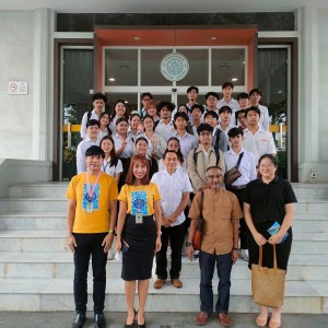  คณะศิลปศึกษา นำนักศึกษาสาขาวิชาดนตรีศึกษา เอกดนตรีสากล ชั้นปีที่ 1 ศึกษาดูงาน ณ หอสมุดแห่งชาติ