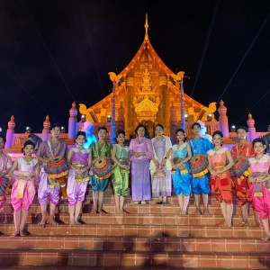  วิทยาลัยนาฏศิลปสุพรรณบุรี จัดการแสดงชุด “บันเทิงเริงรำลำนำกลองยาว”  ซึ่งเป็นผลงานสร้างสรรค์ในงานมหกรรมศิลปวัฒนวัฒนธรรมทั่วแผ่นดินไทย (งานสี่ภาค)