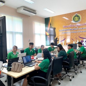 LINE_ALBUM_ประชุม CHECO หลักสูตร_๒๔๐๑๑๐_28.jpg