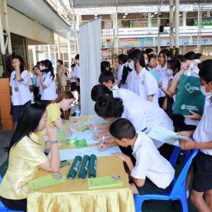 19569182-319D-4272-A52C-7B39F1967D4E.jpg