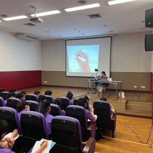 CDDA3E14-63CB-4537-A00B-44B92C30D6A7.jpg