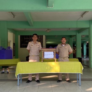 3C03CA9D-D86A-470A-8969-73CEDBAA8212.jpg
