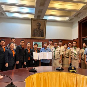  คณะศิลปนาฏดุริยางค์ ลงนามความร่วมมือด้านวิชาการ การบริการวิชาการ และการเผยแพร่ประชาสัมพันธ์ข่าวสาร กับ โรงเรียนมหาวชิราวุธ สงขลา