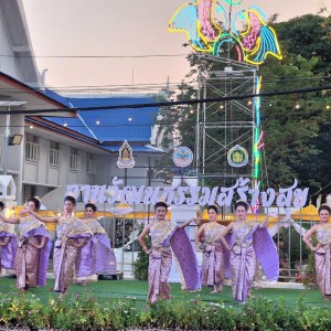 LINE_ALBUM_งานกาชาด 2 เมษายน_๒๔๐๔๐๓_16.jpg