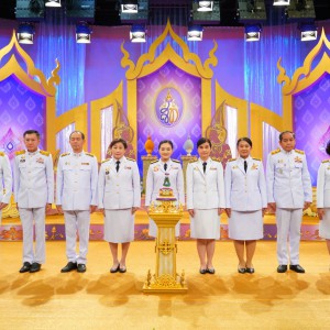  ดร.นิภา โสภาสัมฤทธิ์ อธิการบดีสถาบันบัณฑิตพัฒนศิลป์ ร่วมบันทึกเทปโทรทัศน์ถวายพระพรชัยมงคล สมเด็จพระนางเจ้าสุทิดา พัชรสุธาพิมลลักษณ พระบรมราชินี เนื่องในโอกาสวันเฉลิมพระชนมพรรษา ๓ มิถุนายน ๒๕๖๗