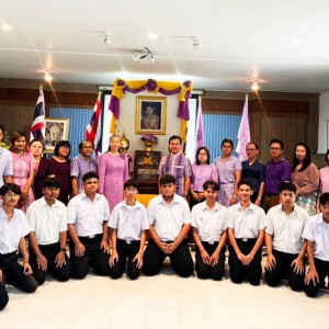  วิทยาลัยช่างศิลปนครศรีธรรมราช จัดพิธีลงนามถวายพร เนื่องในโอกาสวันคล้ายวันเฉลิมพระชนมพรรษาสมเด็จพระนางเจ้าสุทิดา พัชรสุธาพิมลลักษณพระบรมราชินี