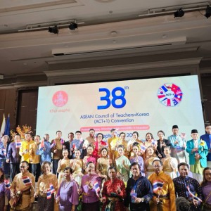E682BB89-BE81-4C51-8D41-B10C4917E6F4.jpg